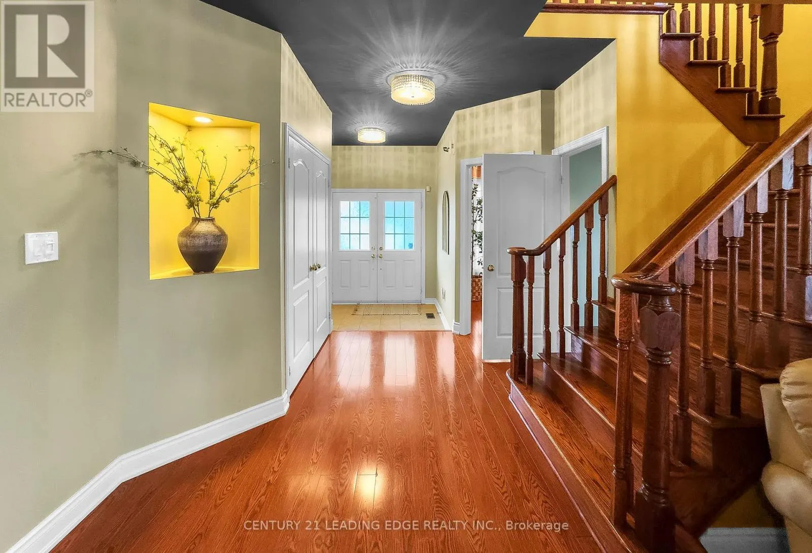 16 BICKNELL COURT