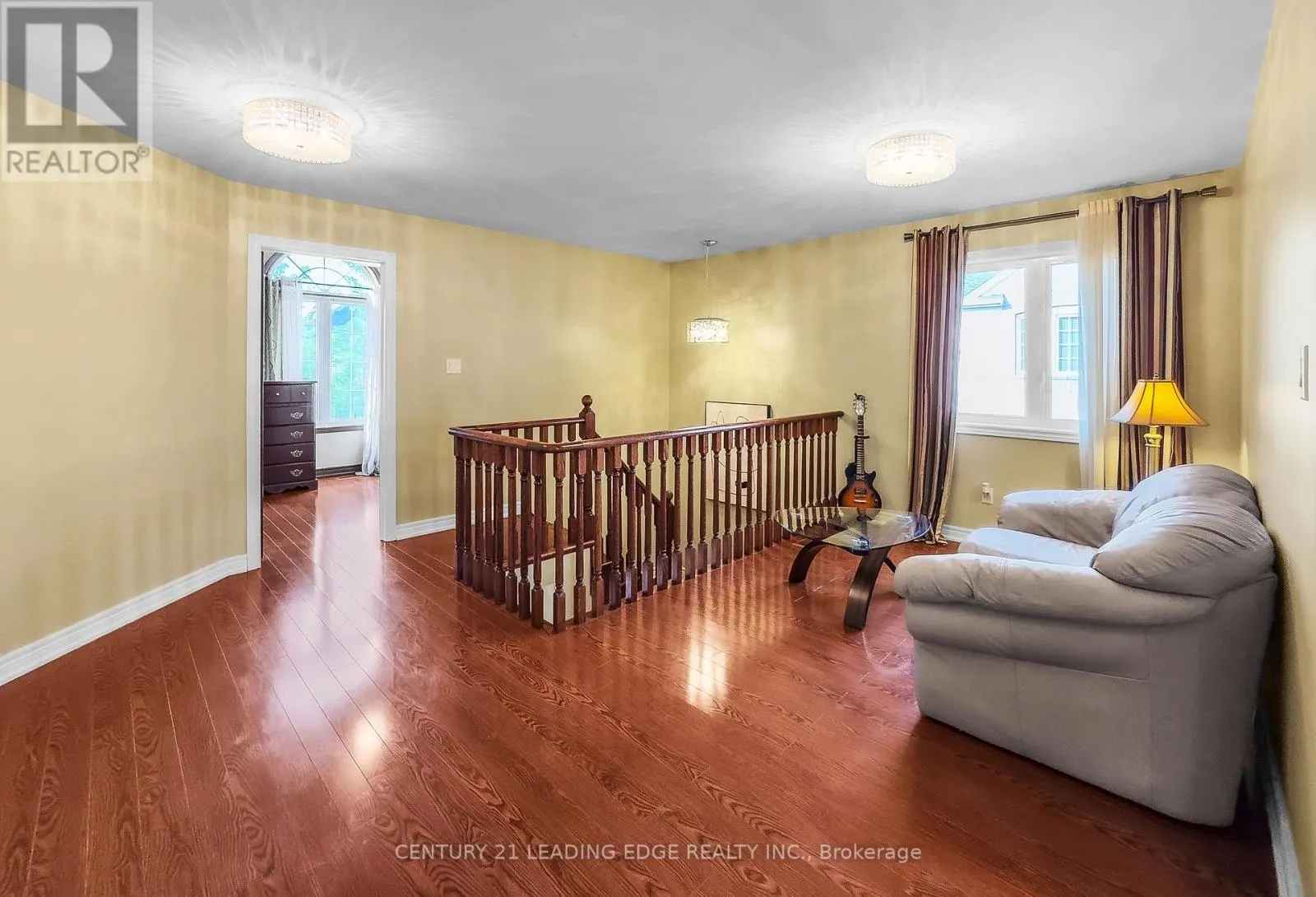 16 BICKNELL COURT