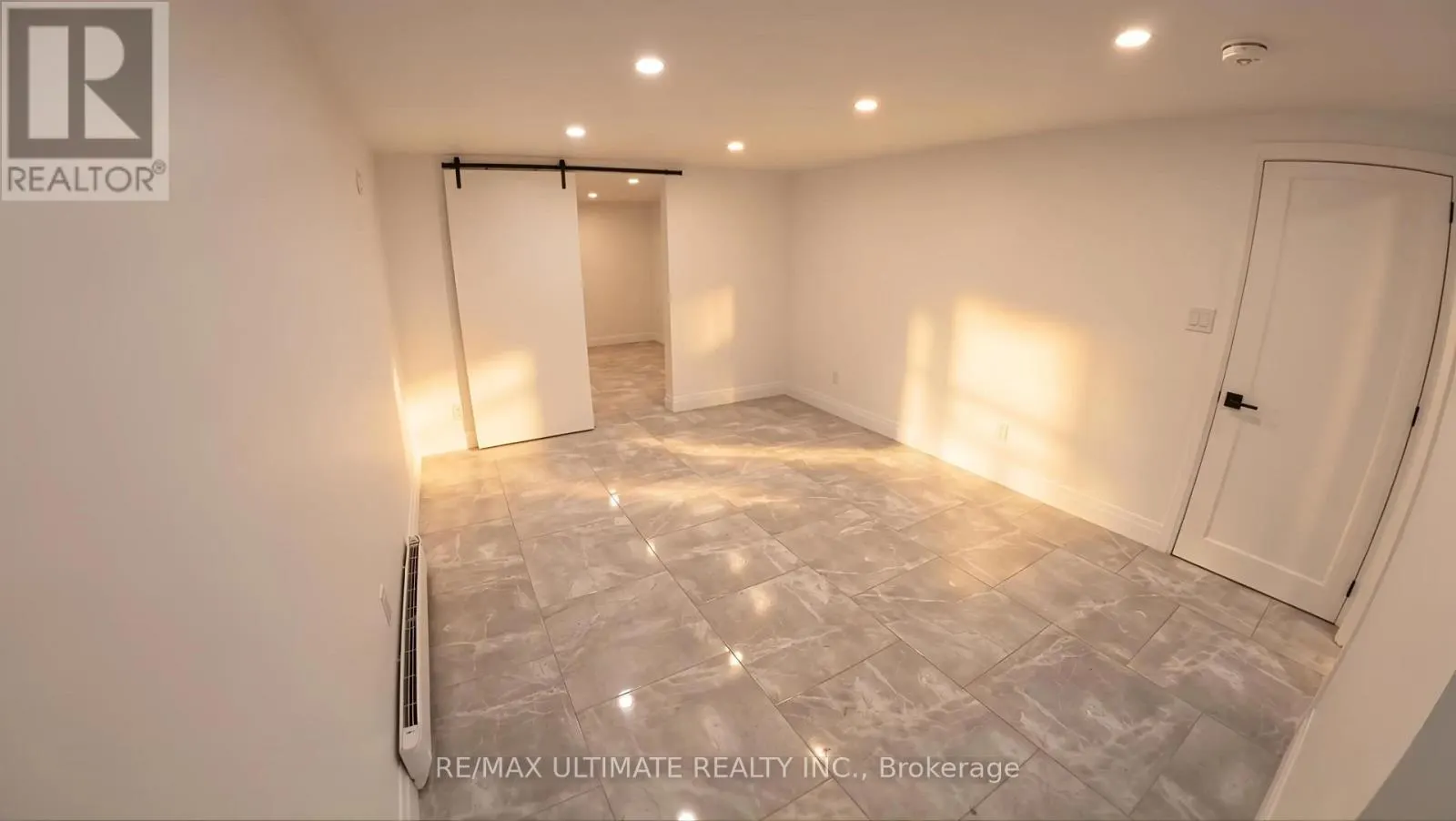 LOWER LEVEL - 610 CARTIER AVENUE