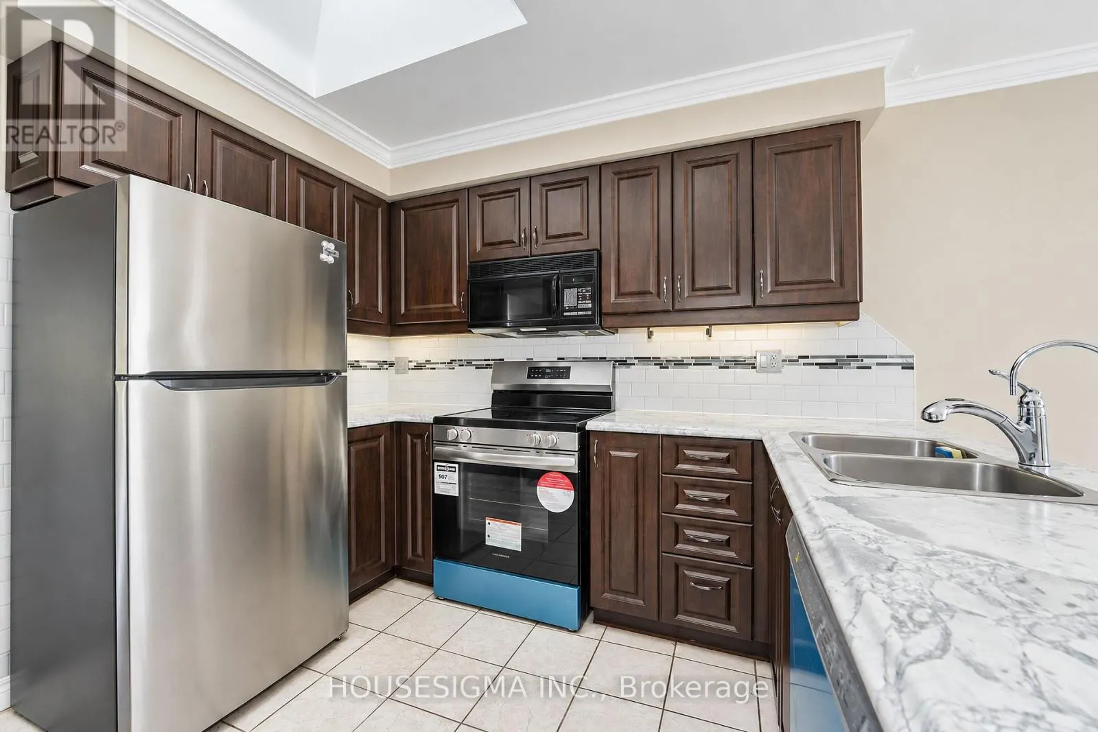 42 CHERRY BLOSSOM CRESCENT