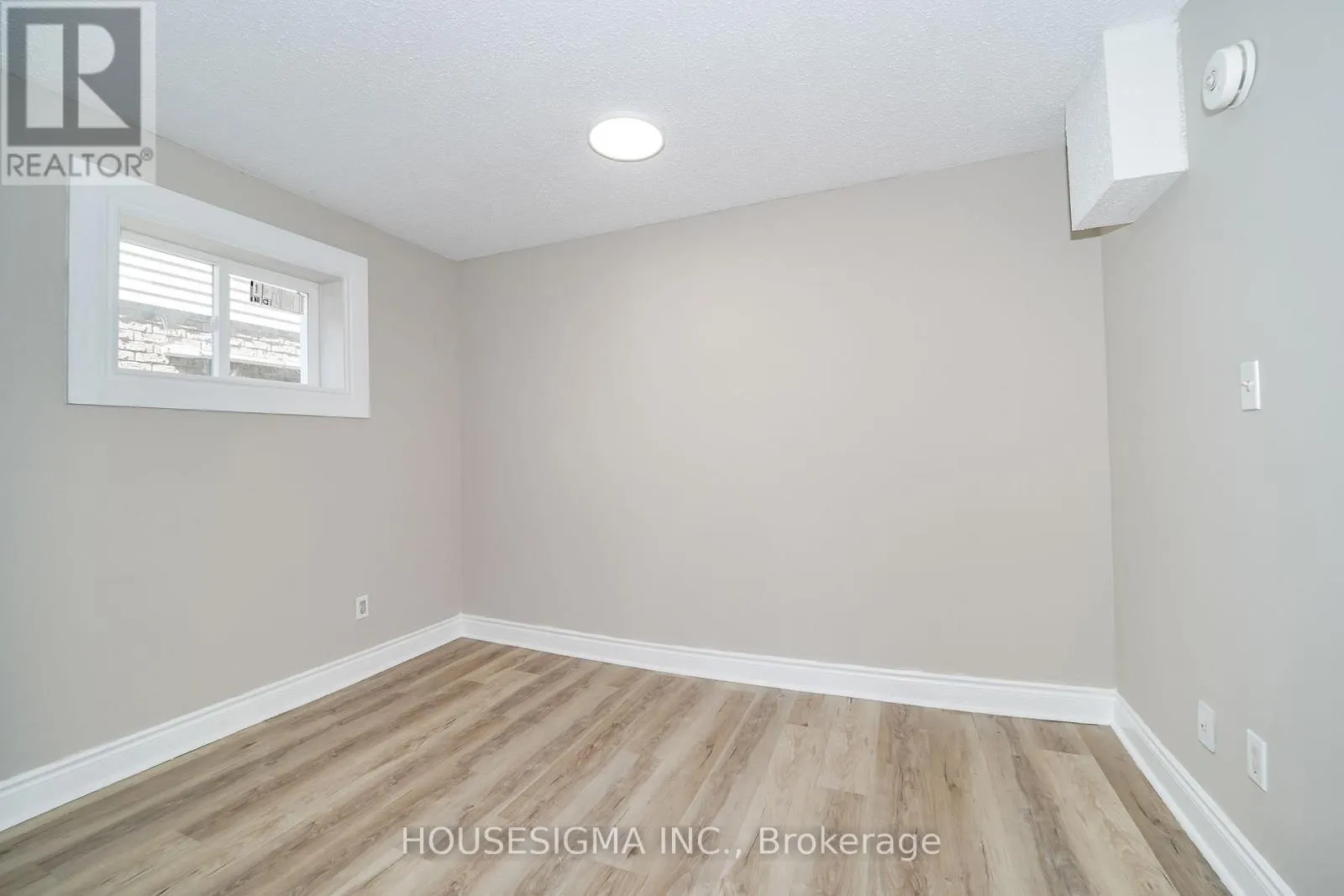 42 CHERRY BLOSSOM CRESCENT