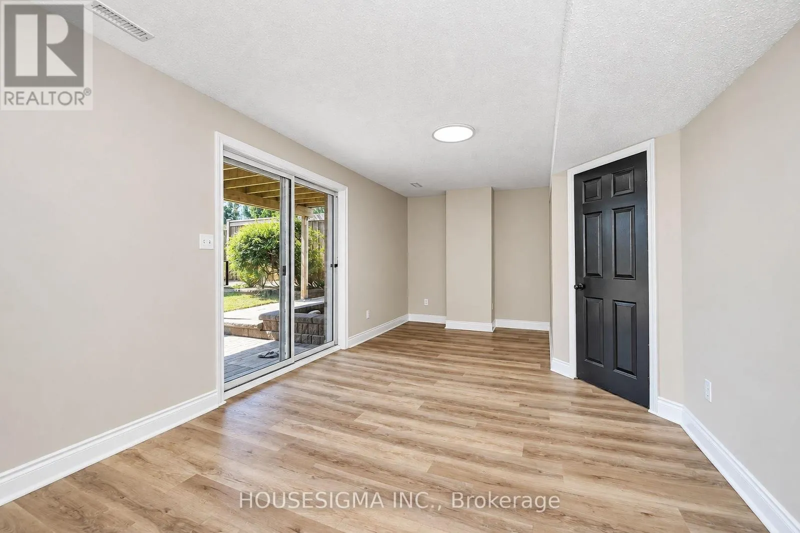42 CHERRY BLOSSOM CRESCENT