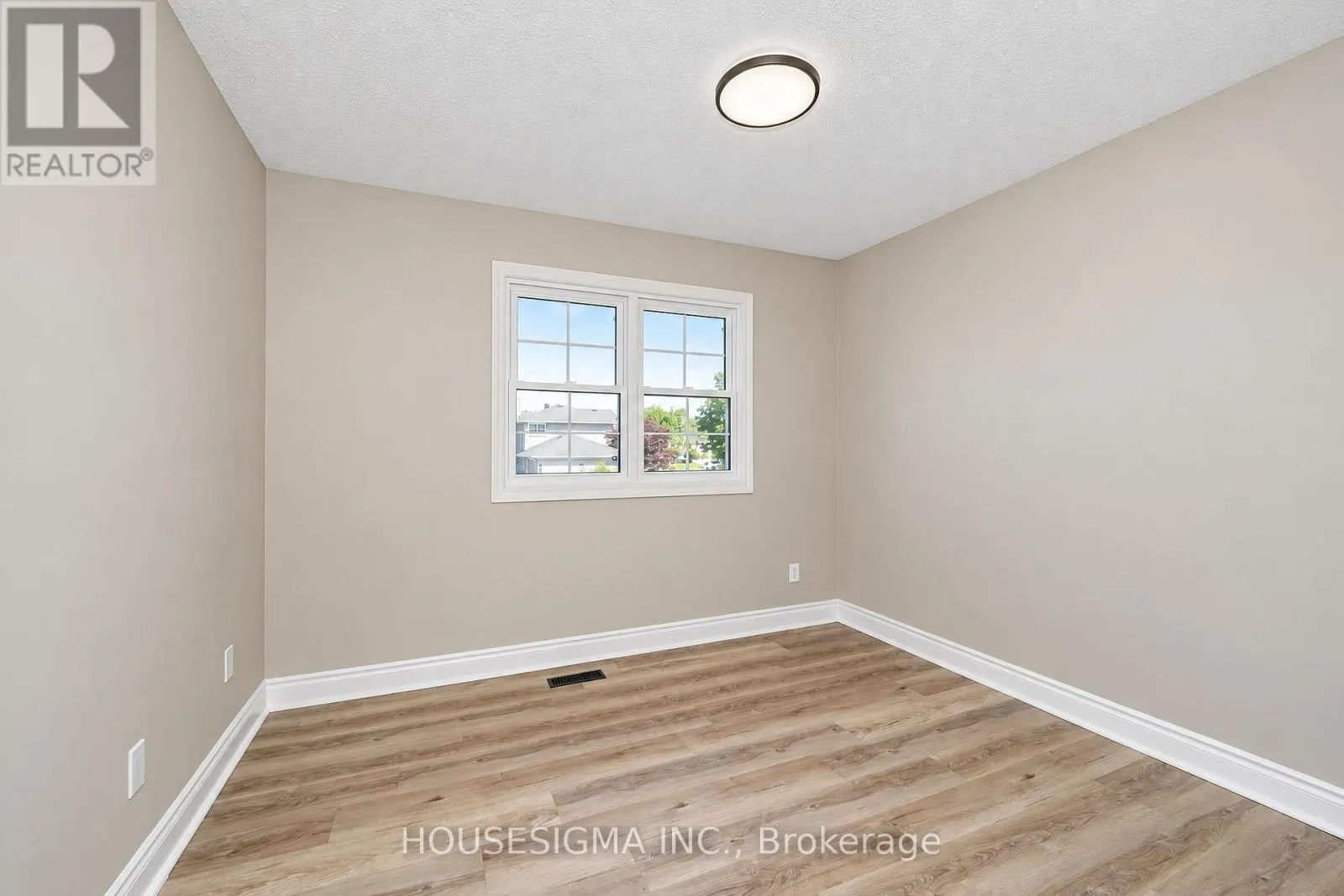42 CHERRY BLOSSOM CRESCENT
