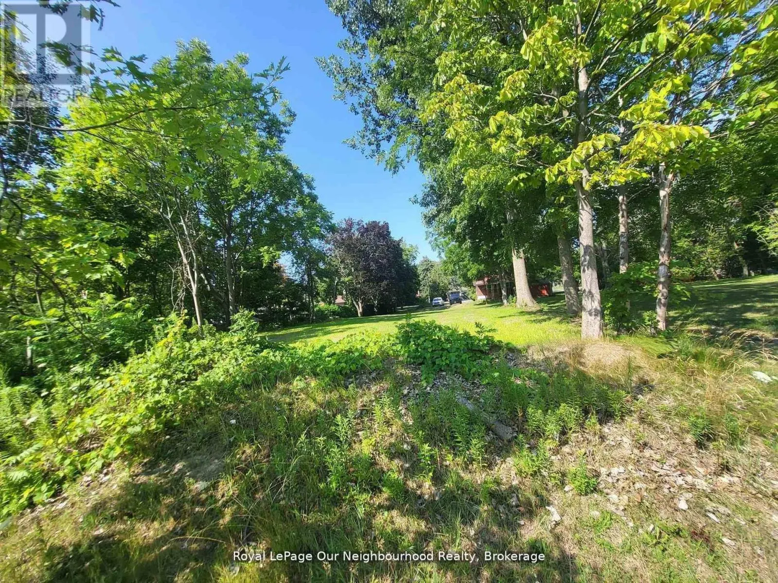 58 REDFERN CRESCENT