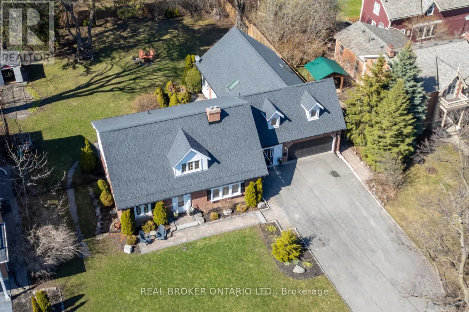 18 CONCESSION STREET W