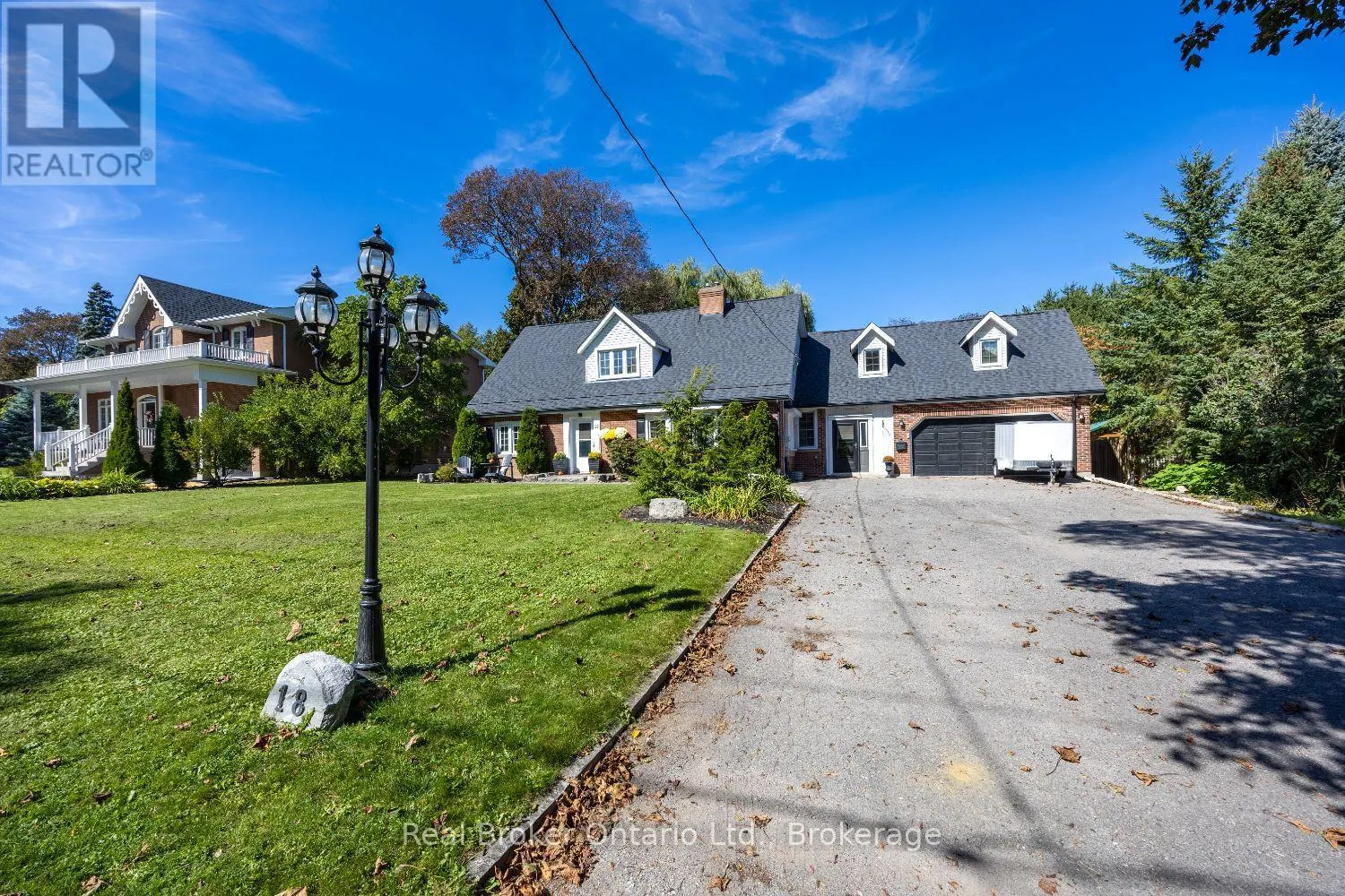 18 CONCESSION STREET W