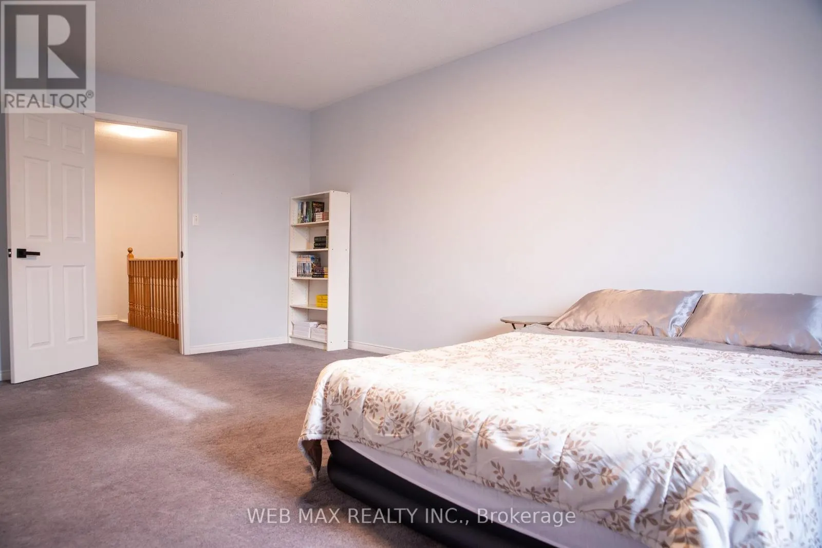 53 VENTURA LANE