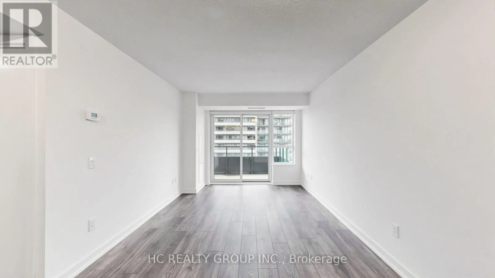 1806 - 1455 CELEBRATION DRIVE