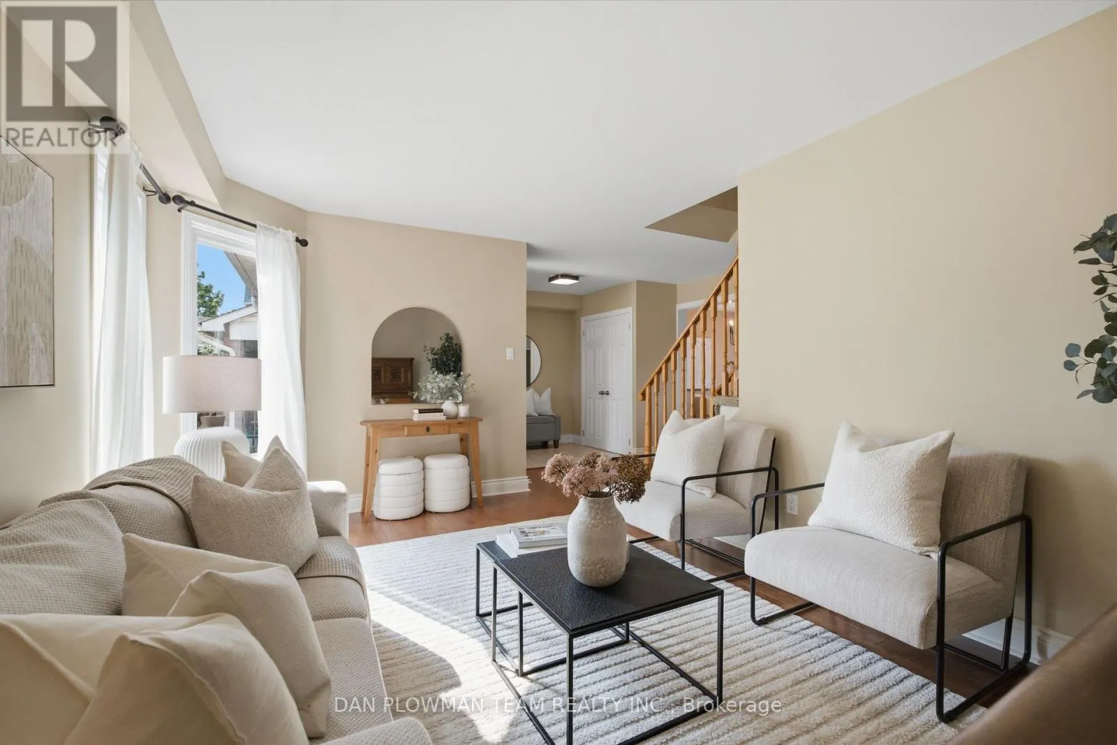 6 SADDLEBROOK COURT