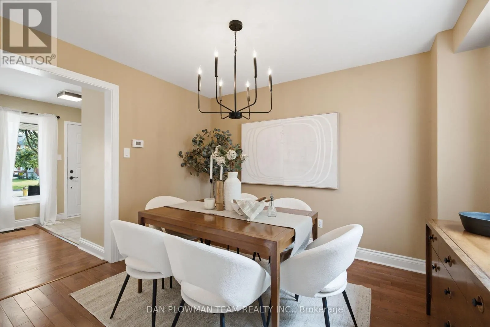 6 SADDLEBROOK COURT