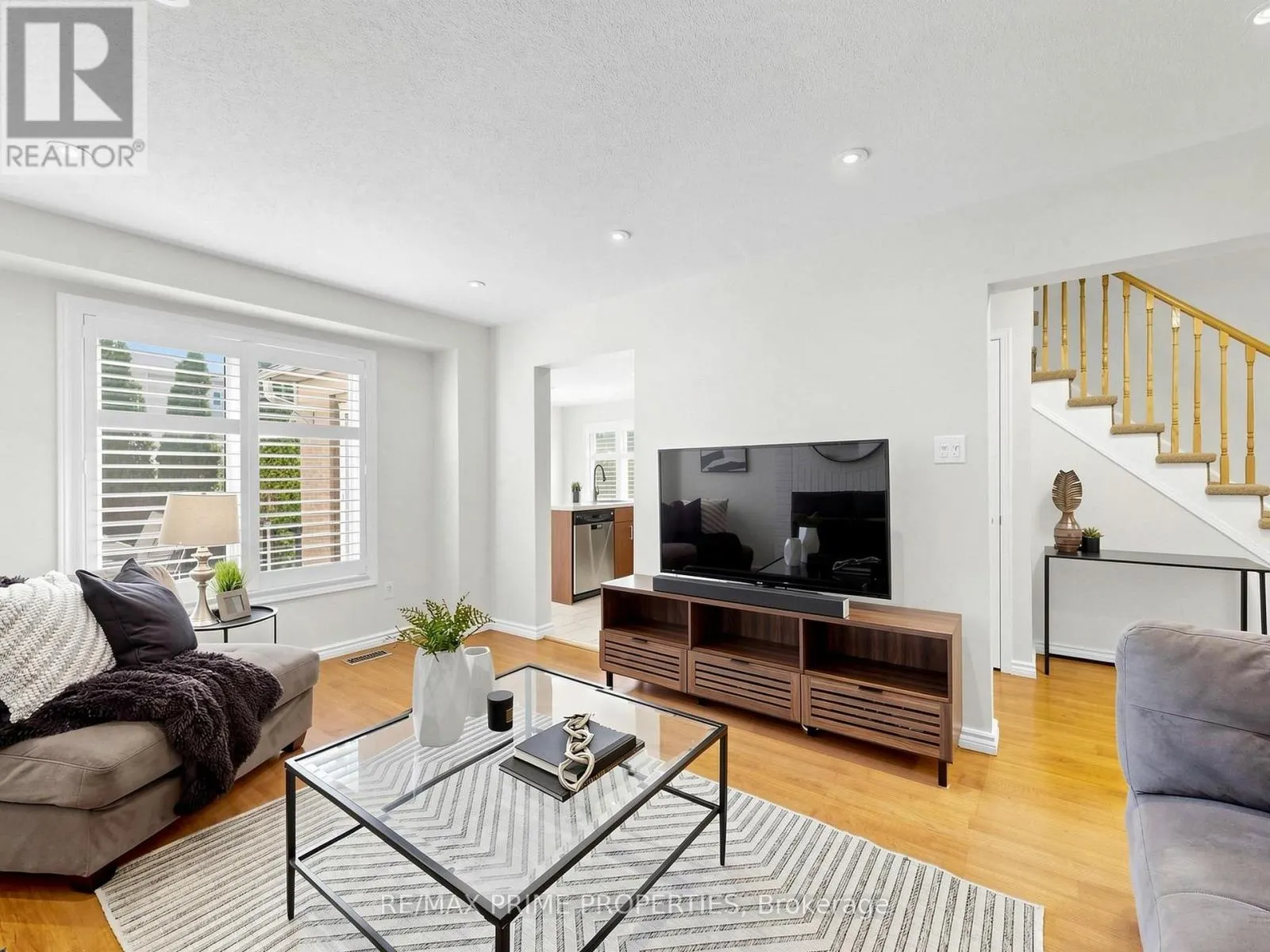 29 REDMOND DRIVE
