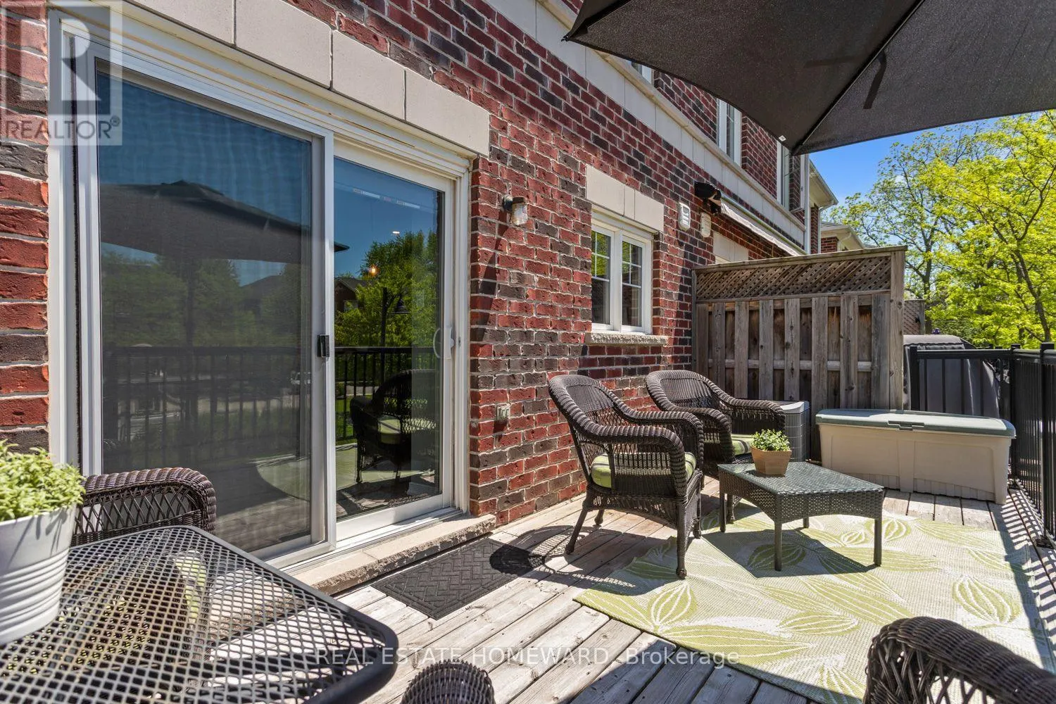 10 - 571 LONGWORTH AVENUE E