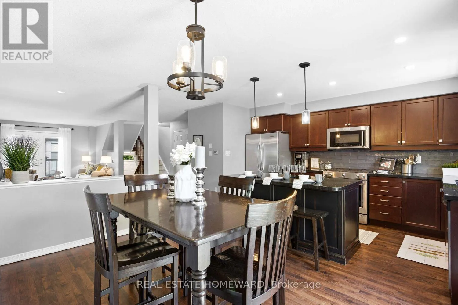 10 - 571 LONGWORTH AVENUE E