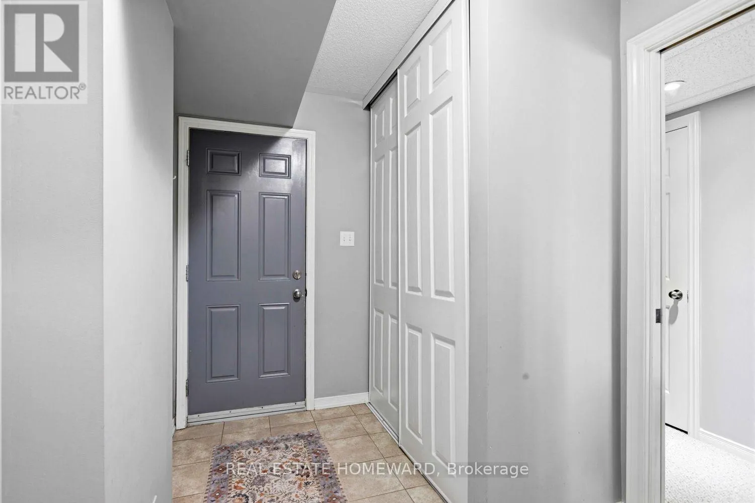 10 - 571 LONGWORTH AVENUE E