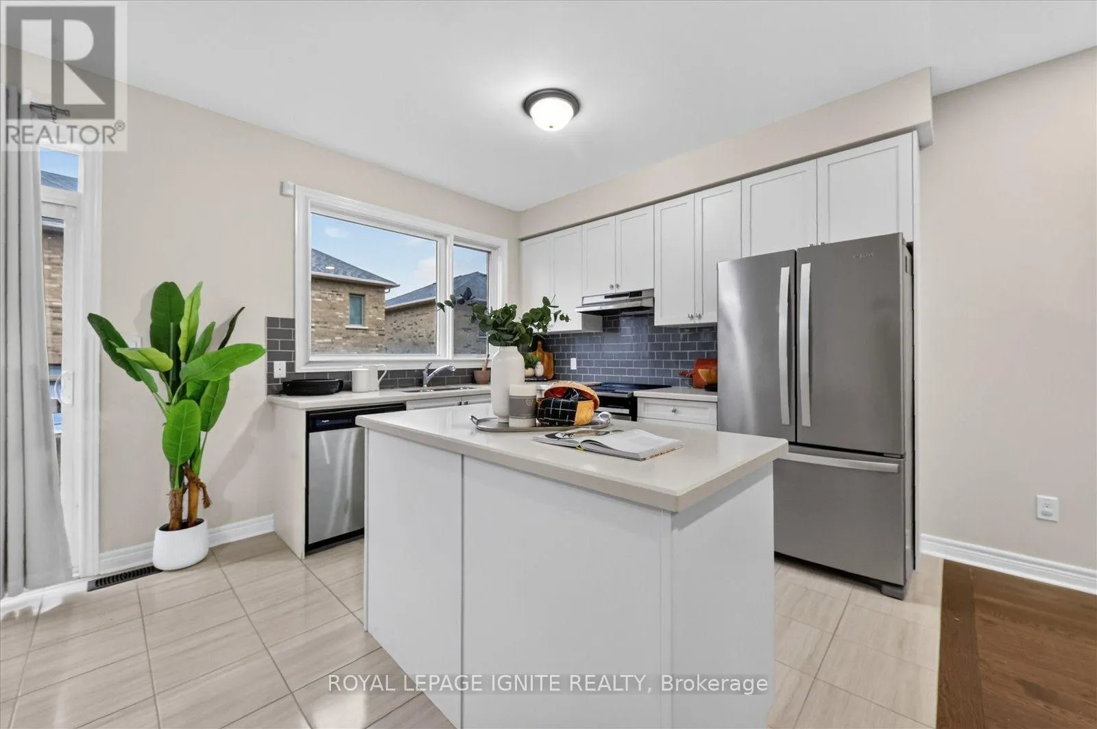 2637 CERISE MANOR COURT