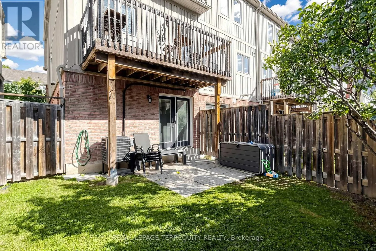 50 - 735 SHEPPARD AVENUE