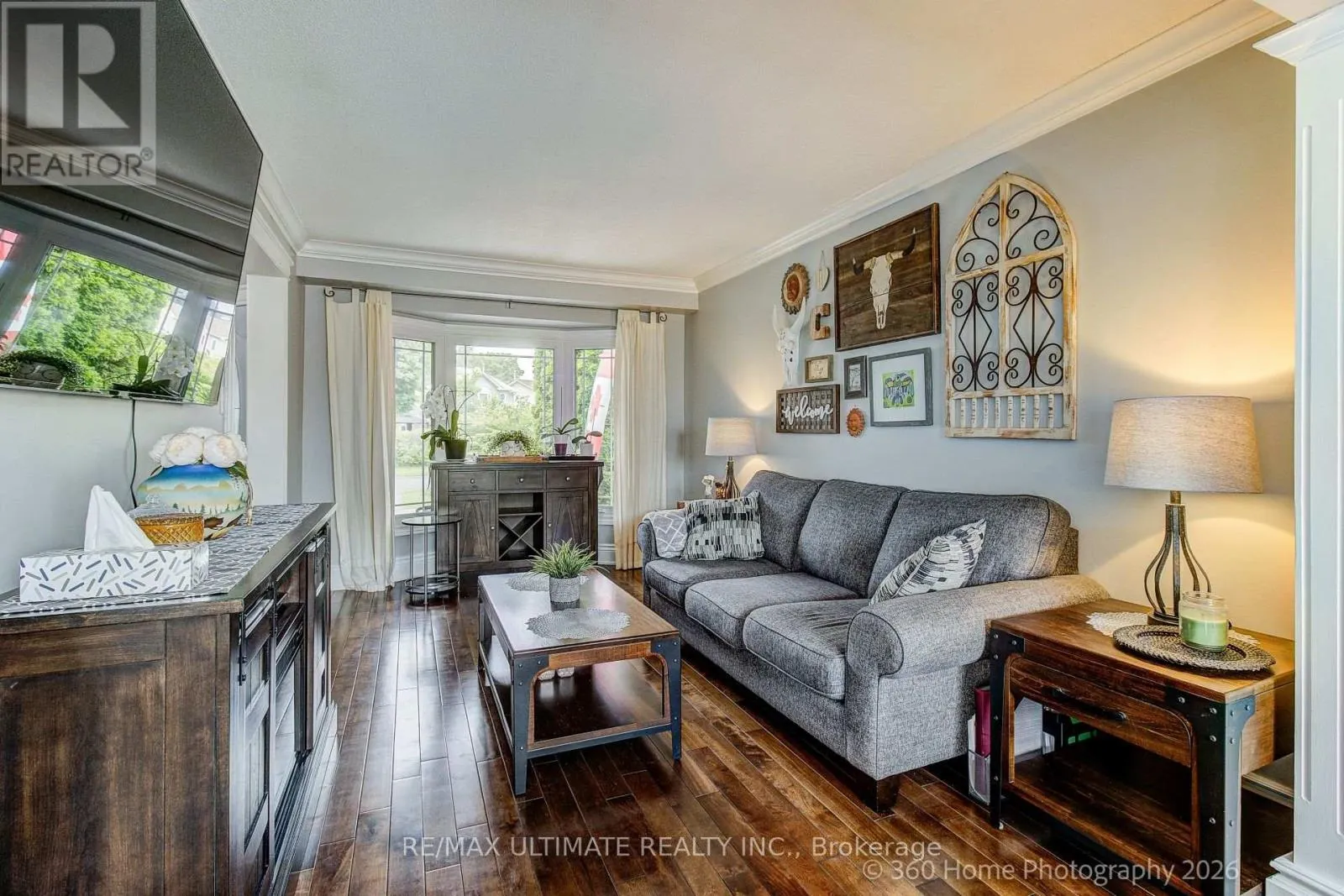 23 WINDHAM CRESCENT