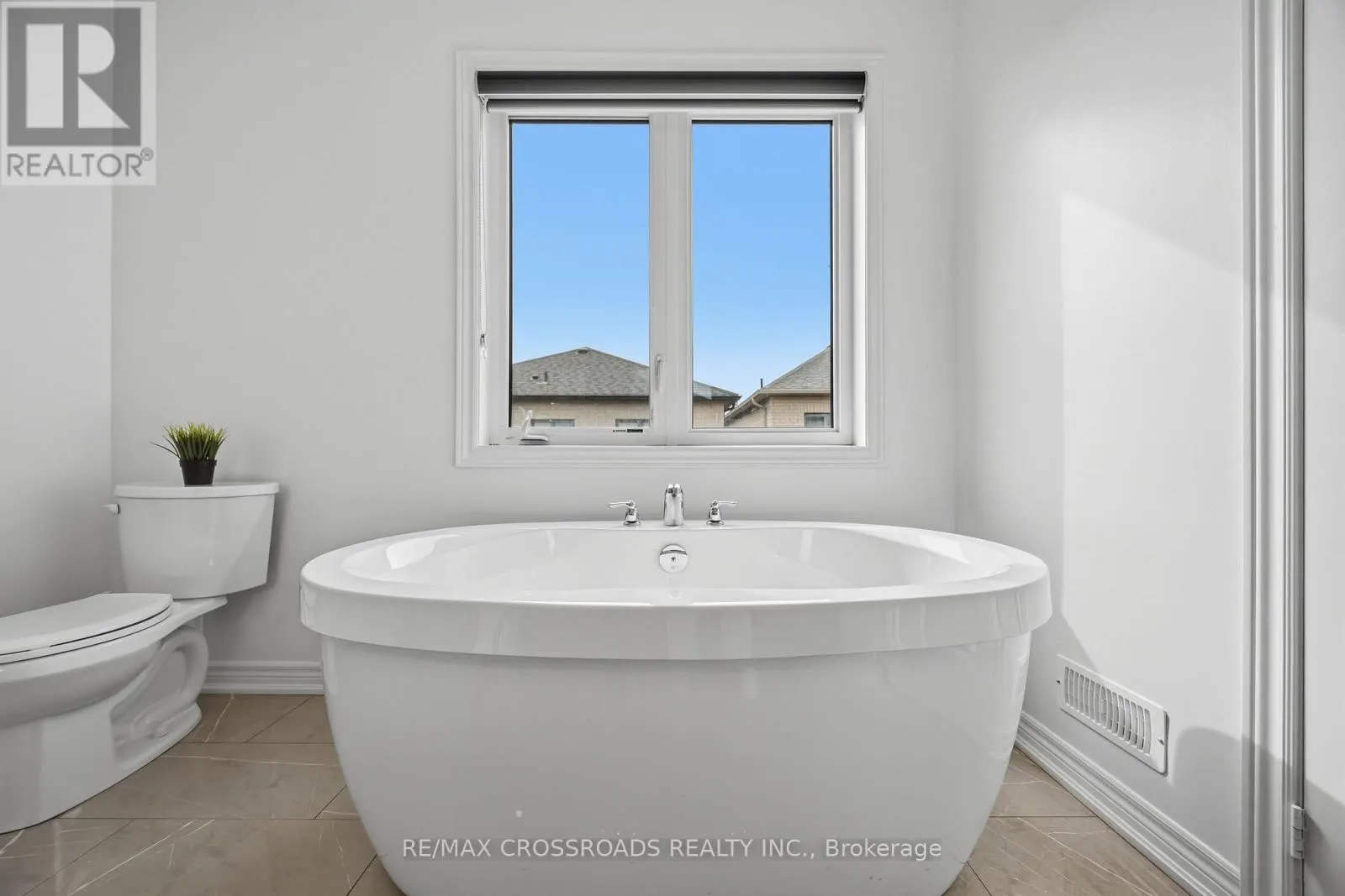 1257 AQUARIUS TRAIL