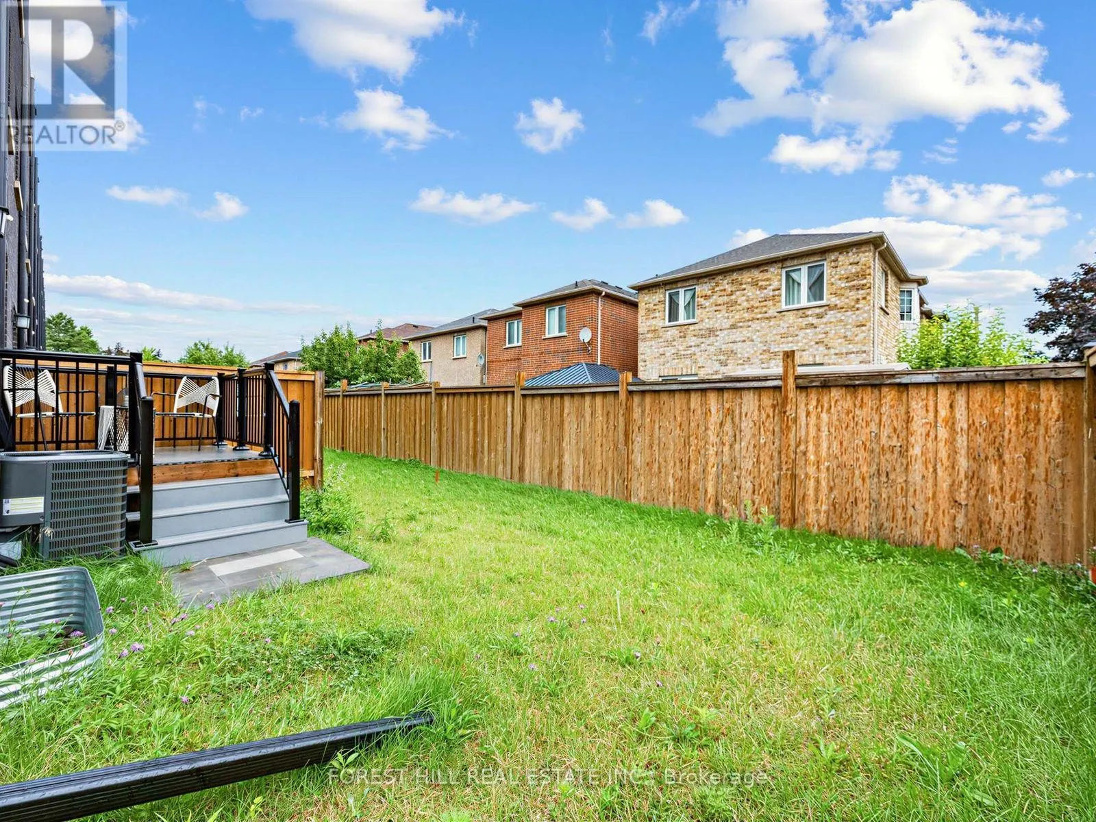 3 CRANSWICK LANE