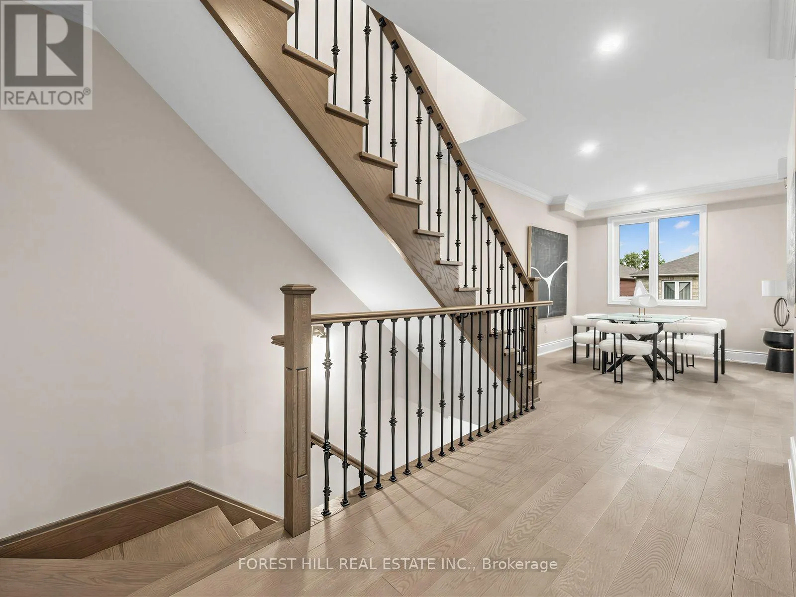 1 CRANSWICK LANE