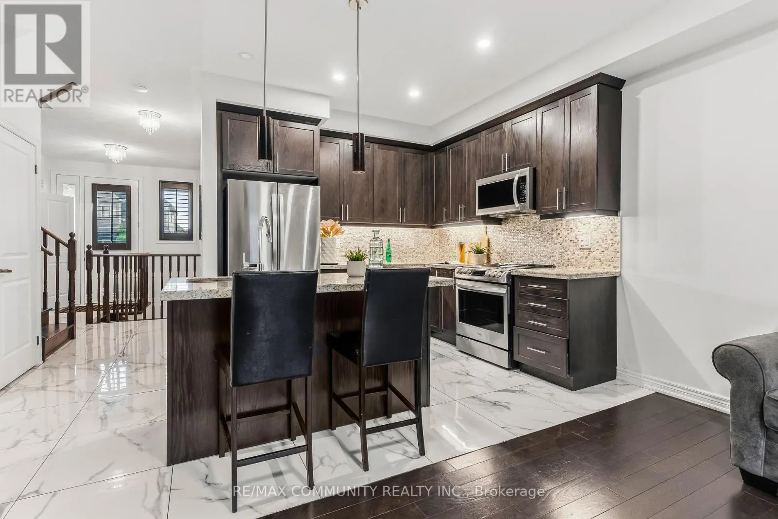 99 BILL HUTCHINSON CRESCENT