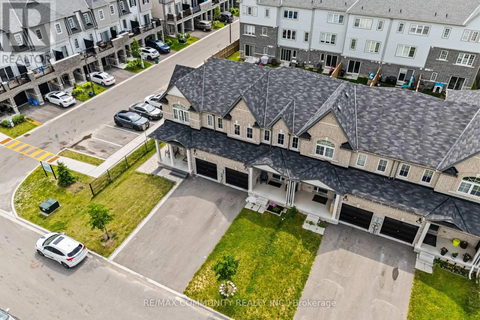 99 BILL HUTCHINSON CRESCENT