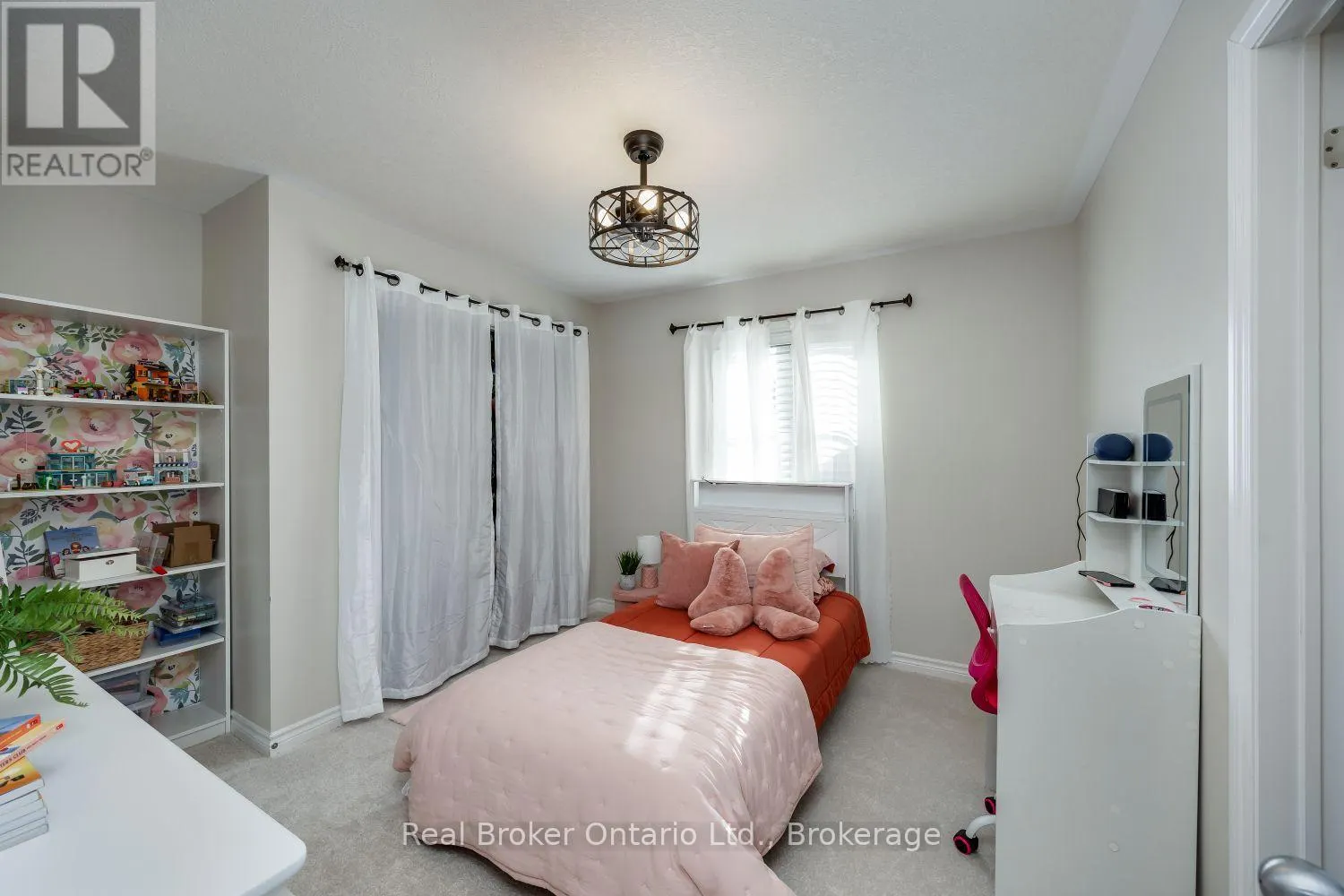110 SUMERSFORD DRIVE