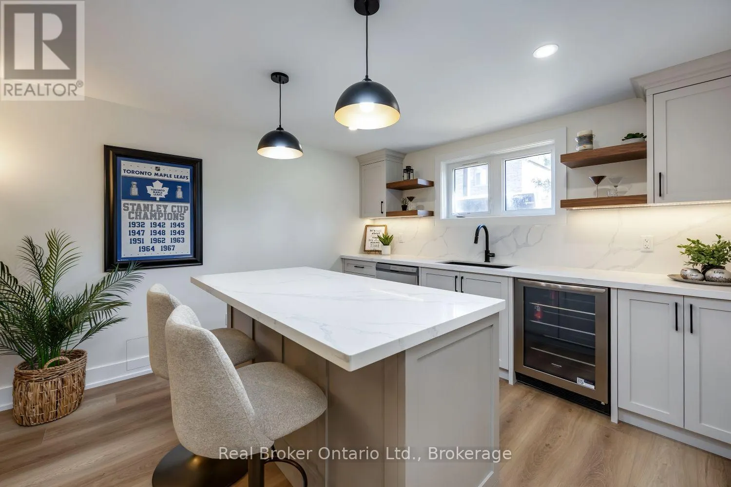 110 SUMERSFORD DRIVE