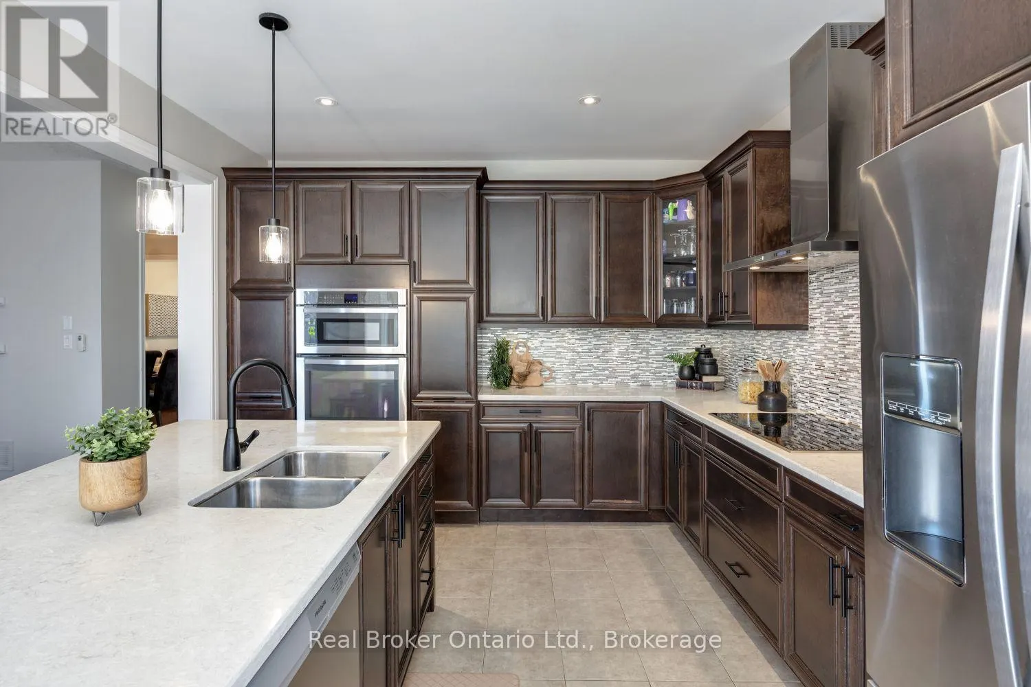 110 SUMERSFORD DRIVE