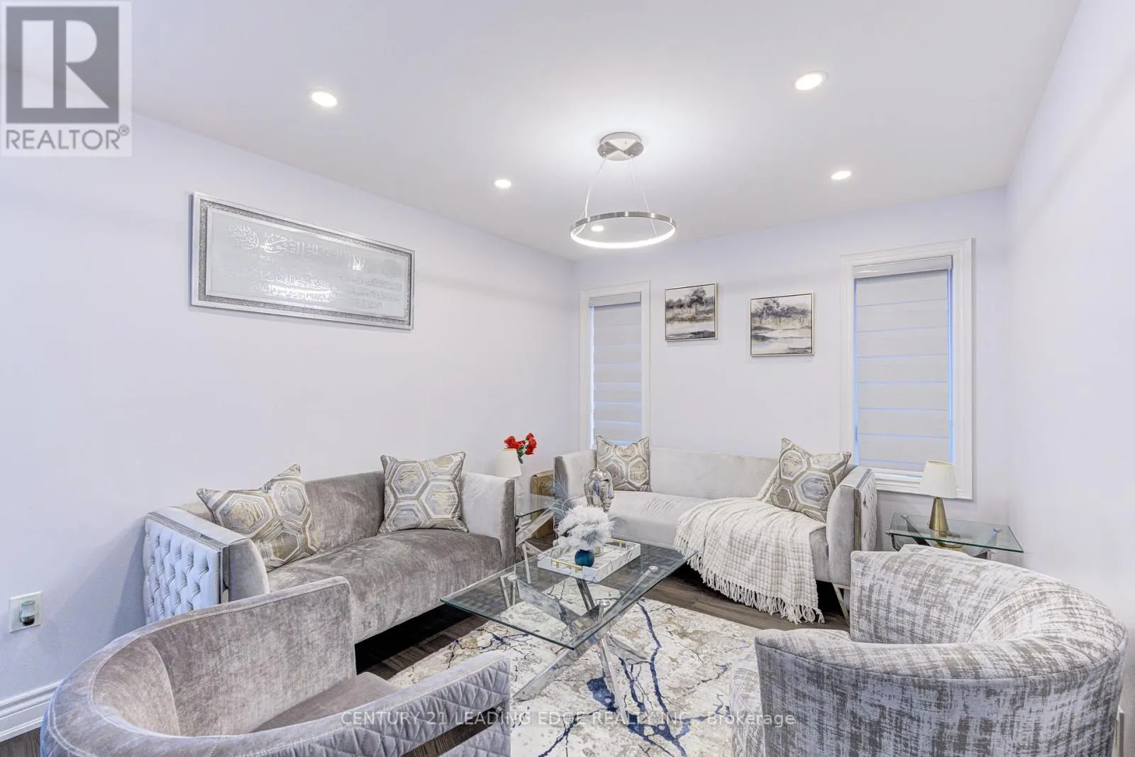 5 LUCE DRIVE
