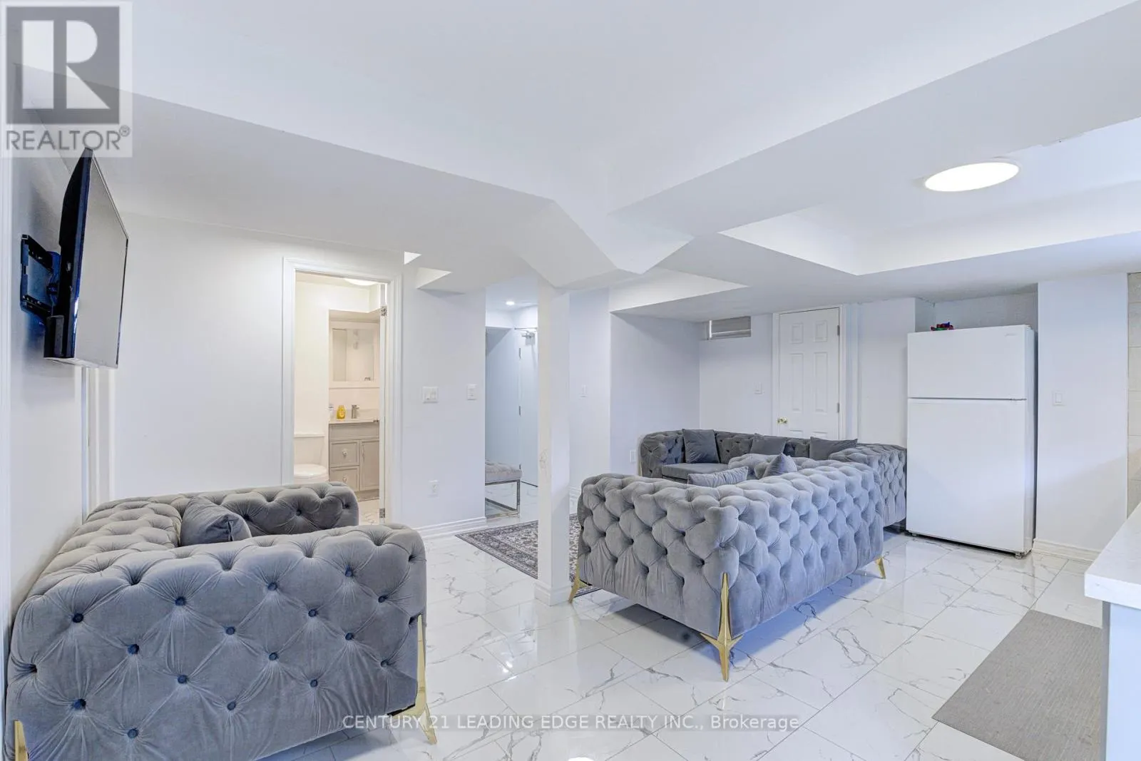 5 LUCE DRIVE