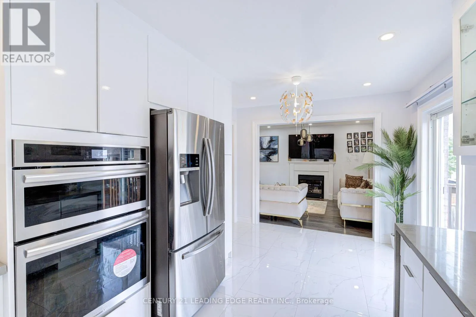 5 LUCE DRIVE