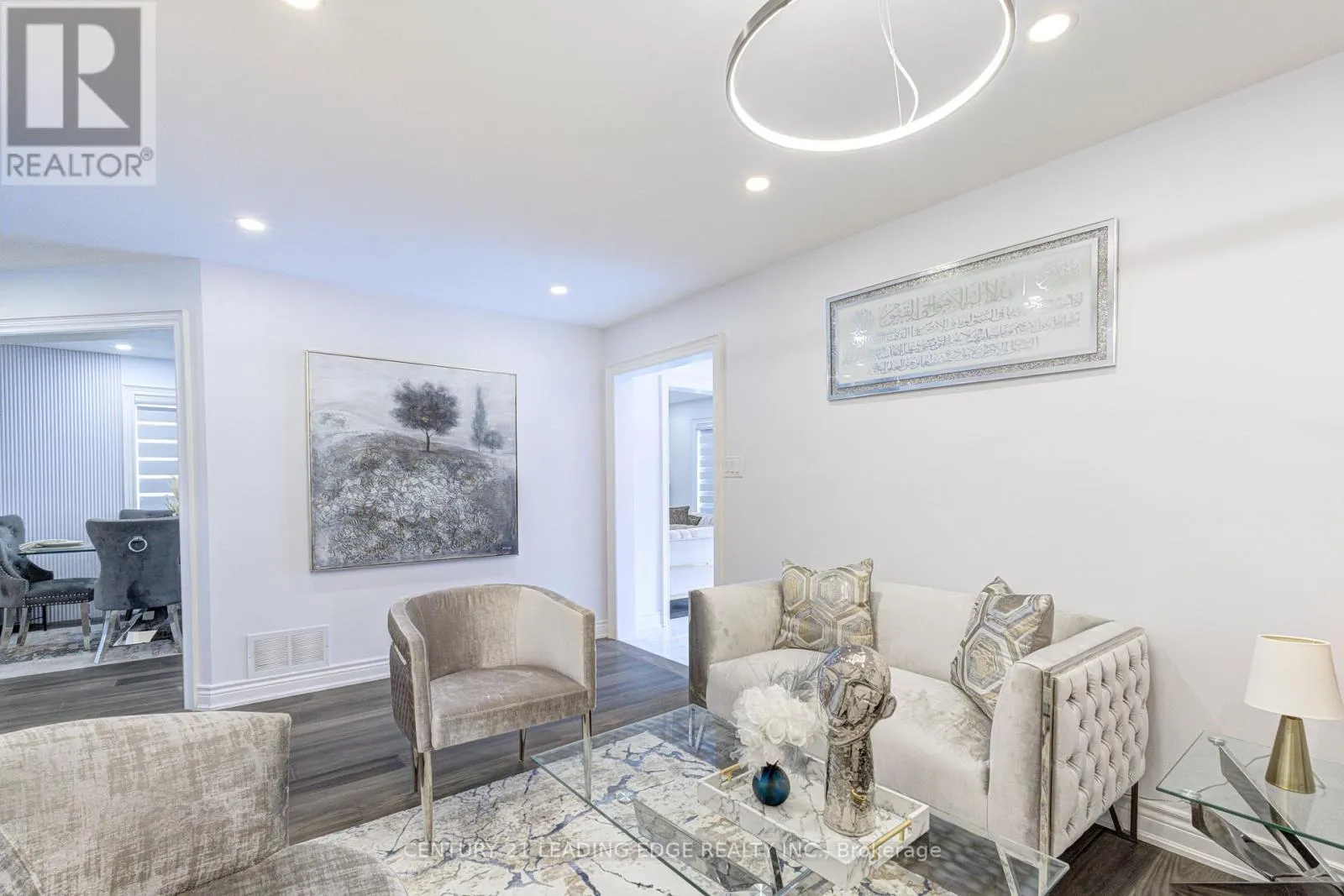 5 LUCE DRIVE