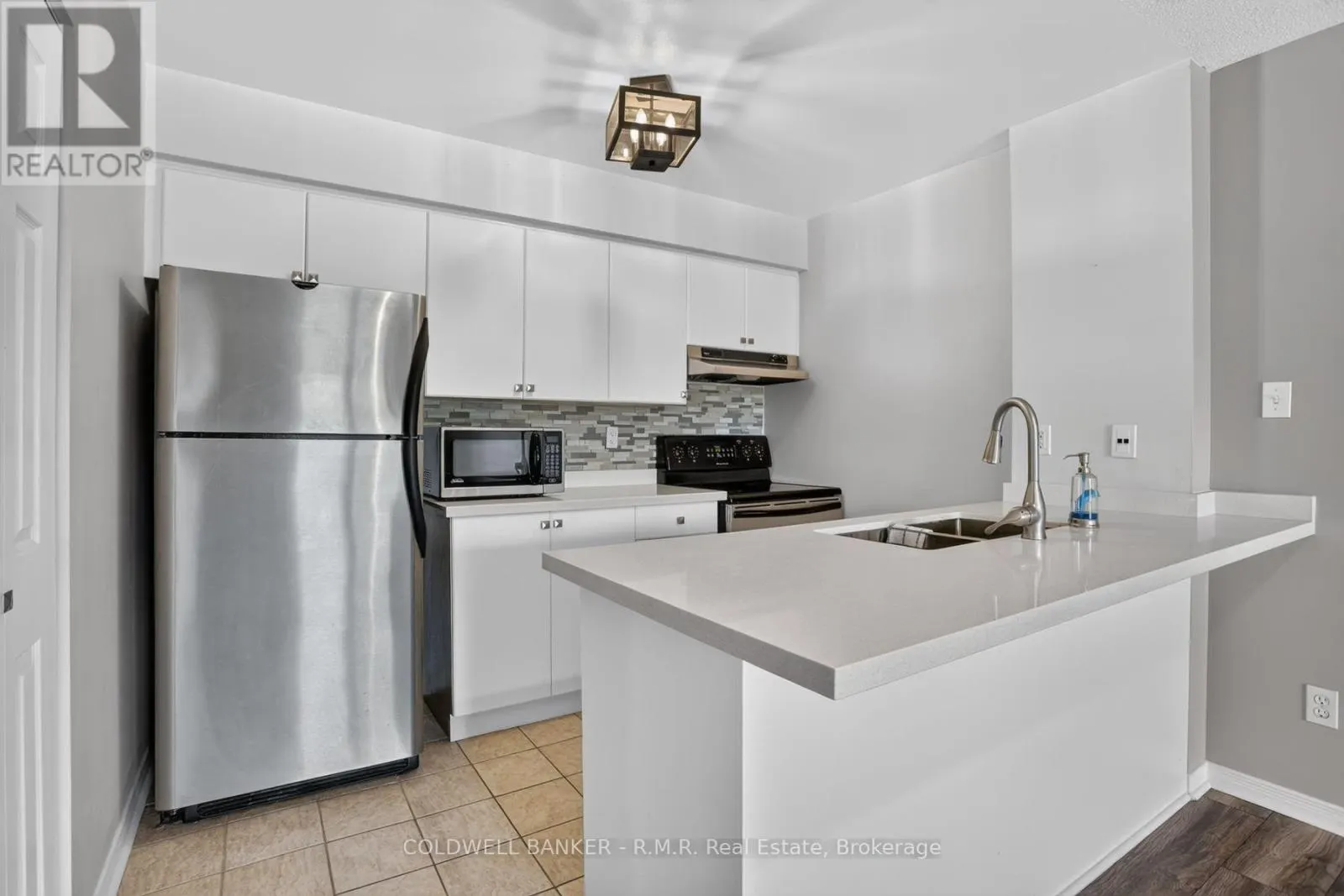 210 - 106 ASPEN SPRINGS DRIVE #210