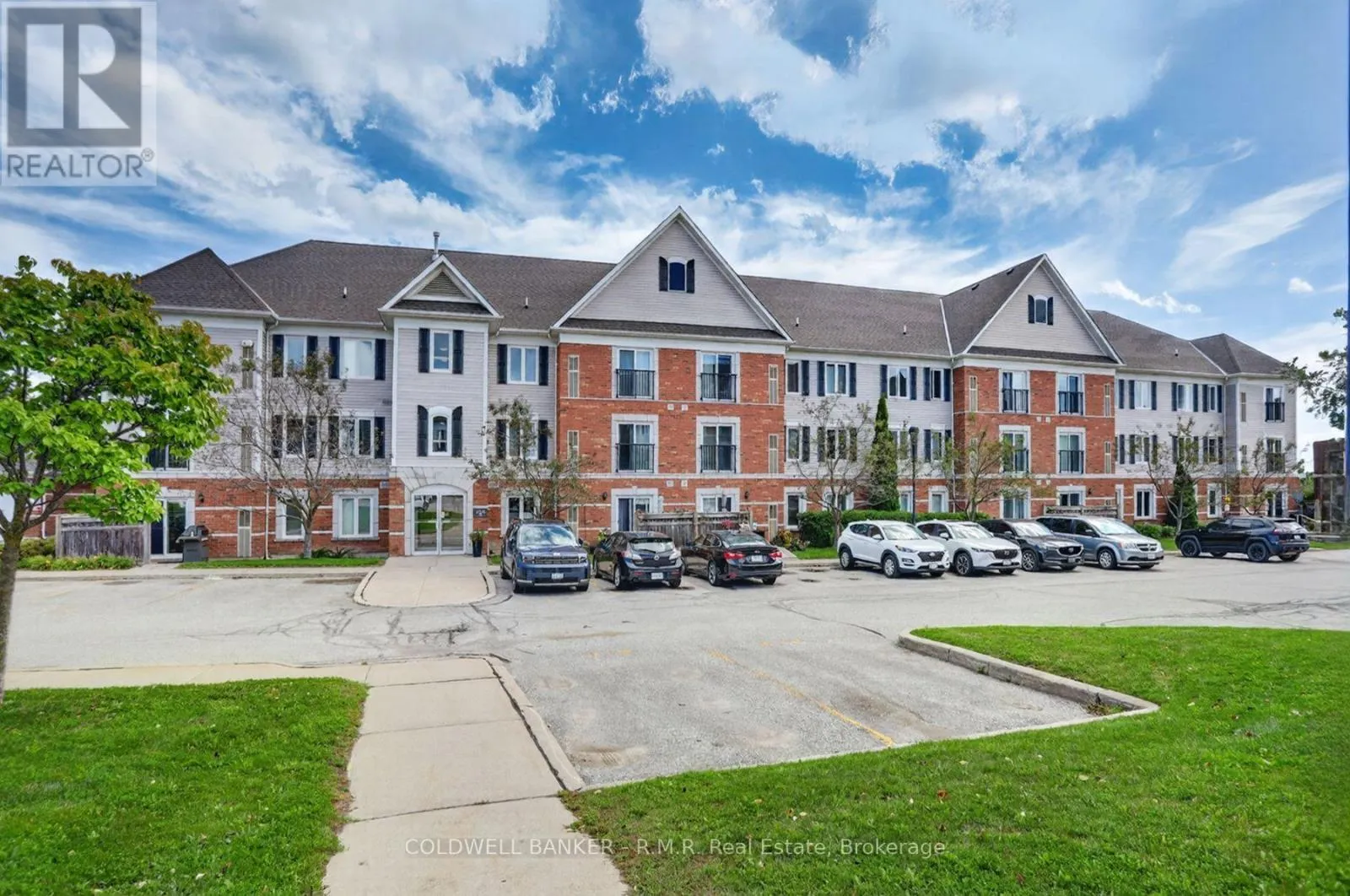 210 - 106 ASPEN SPRINGS DRIVE #210