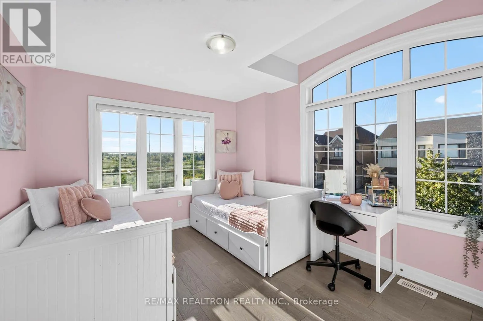 21 SOUTER DRIVE