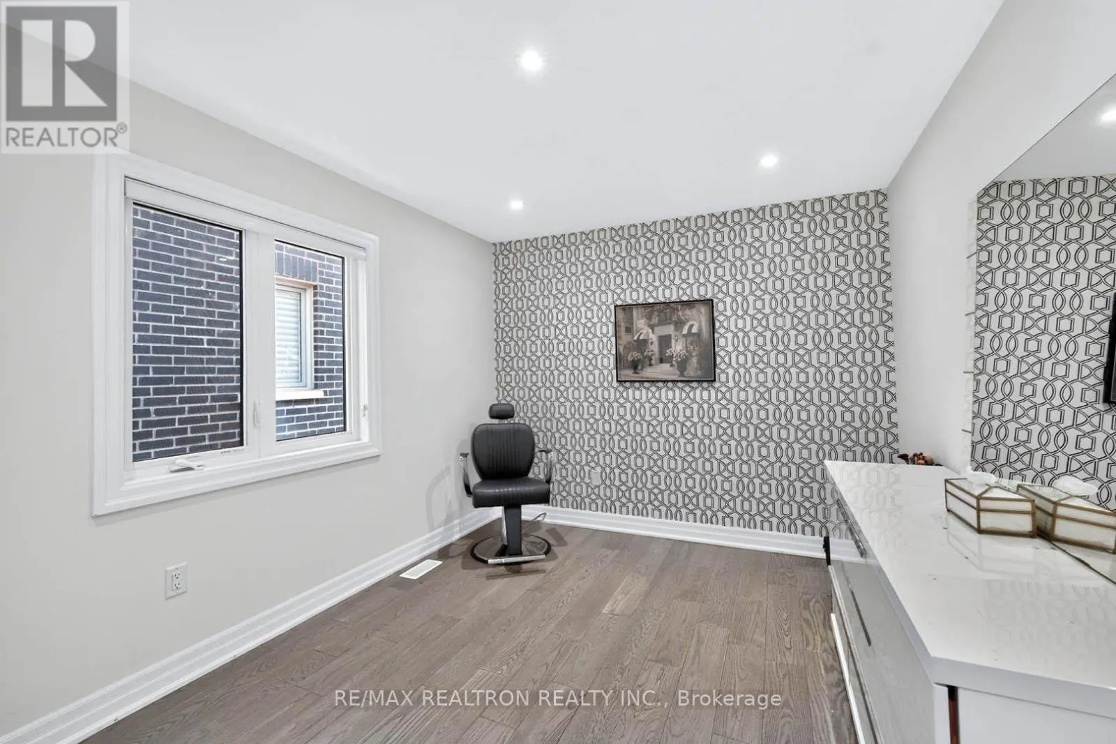 21 SOUTER DRIVE