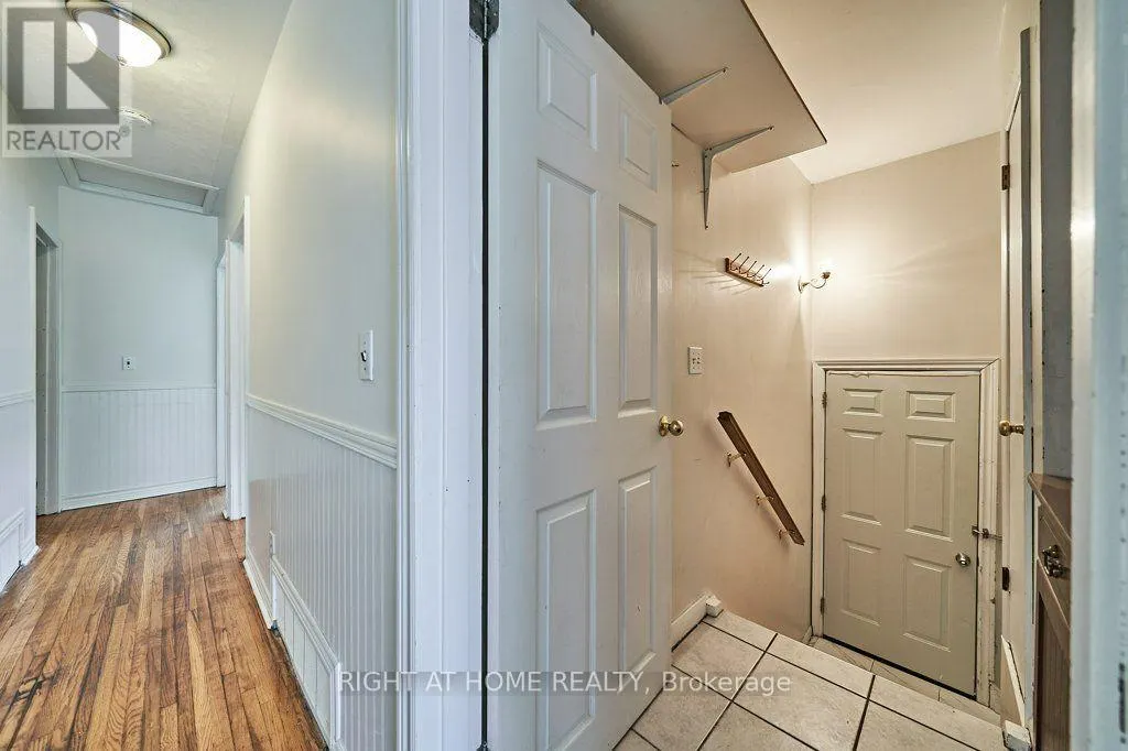 213 CABOT STREET