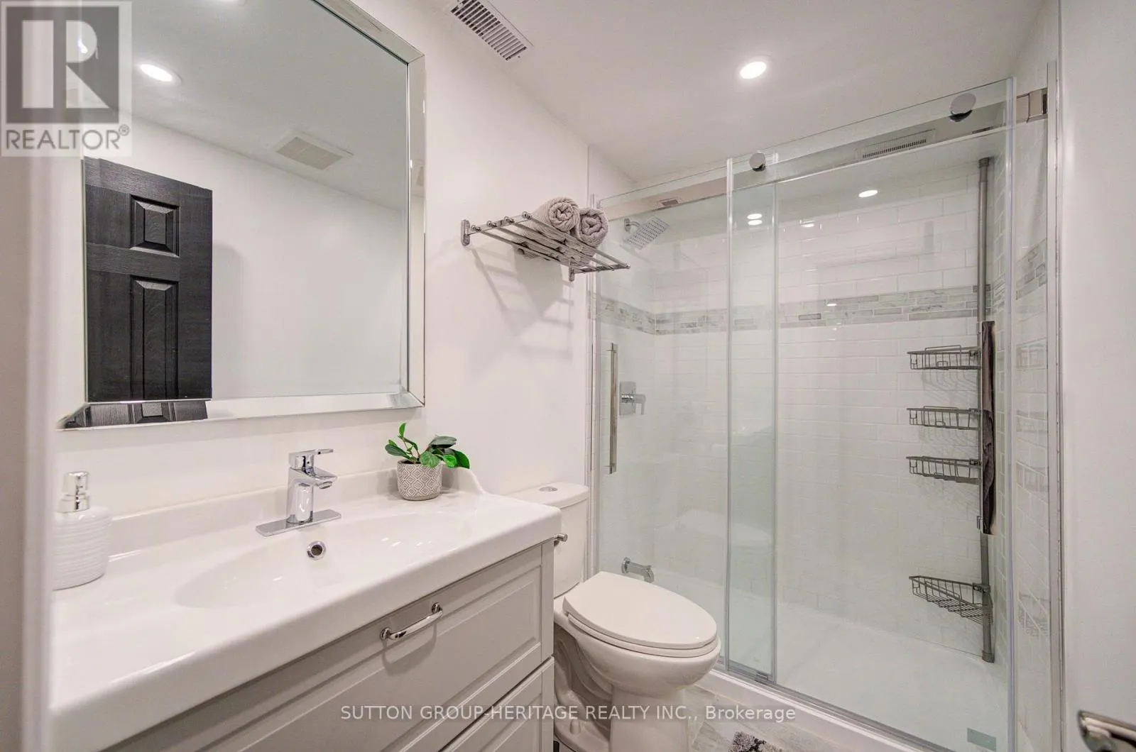 18 SHORTEN PLACE