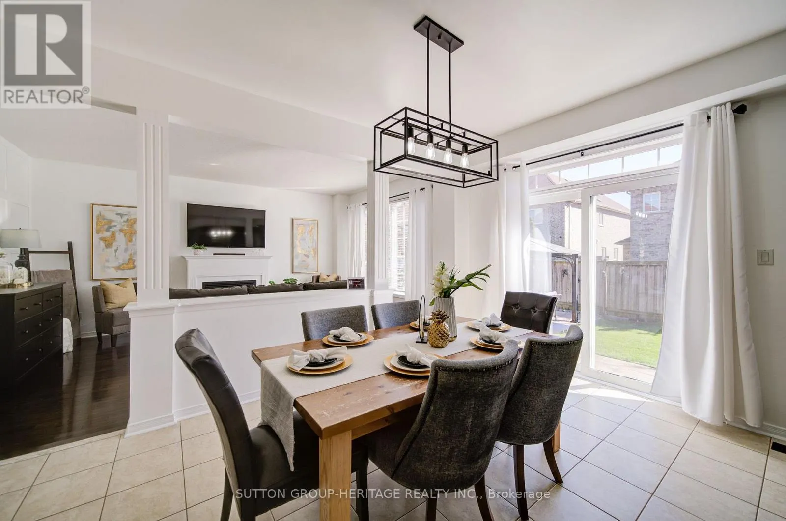 18 SHORTEN PLACE