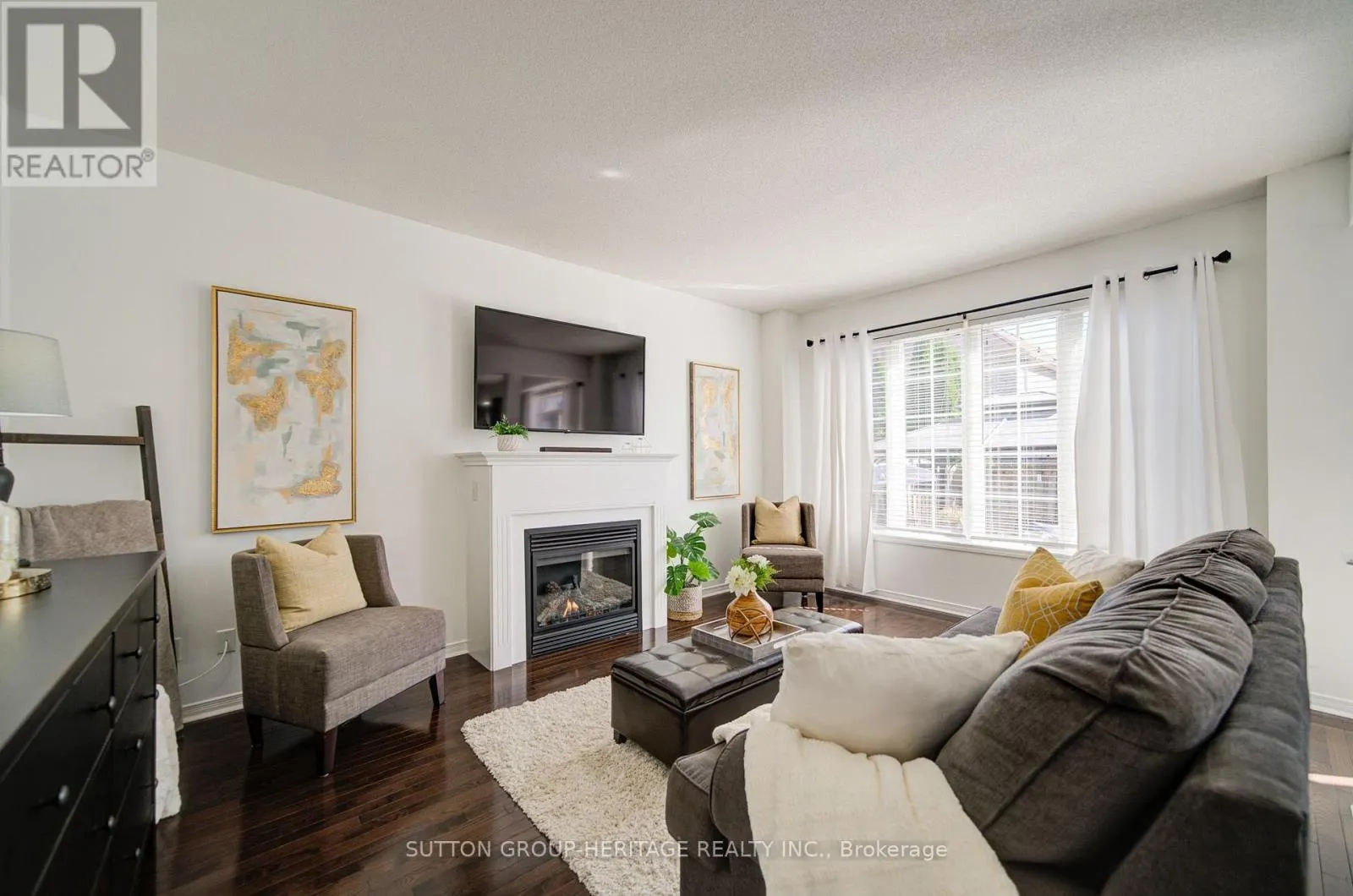 18 SHORTEN PLACE