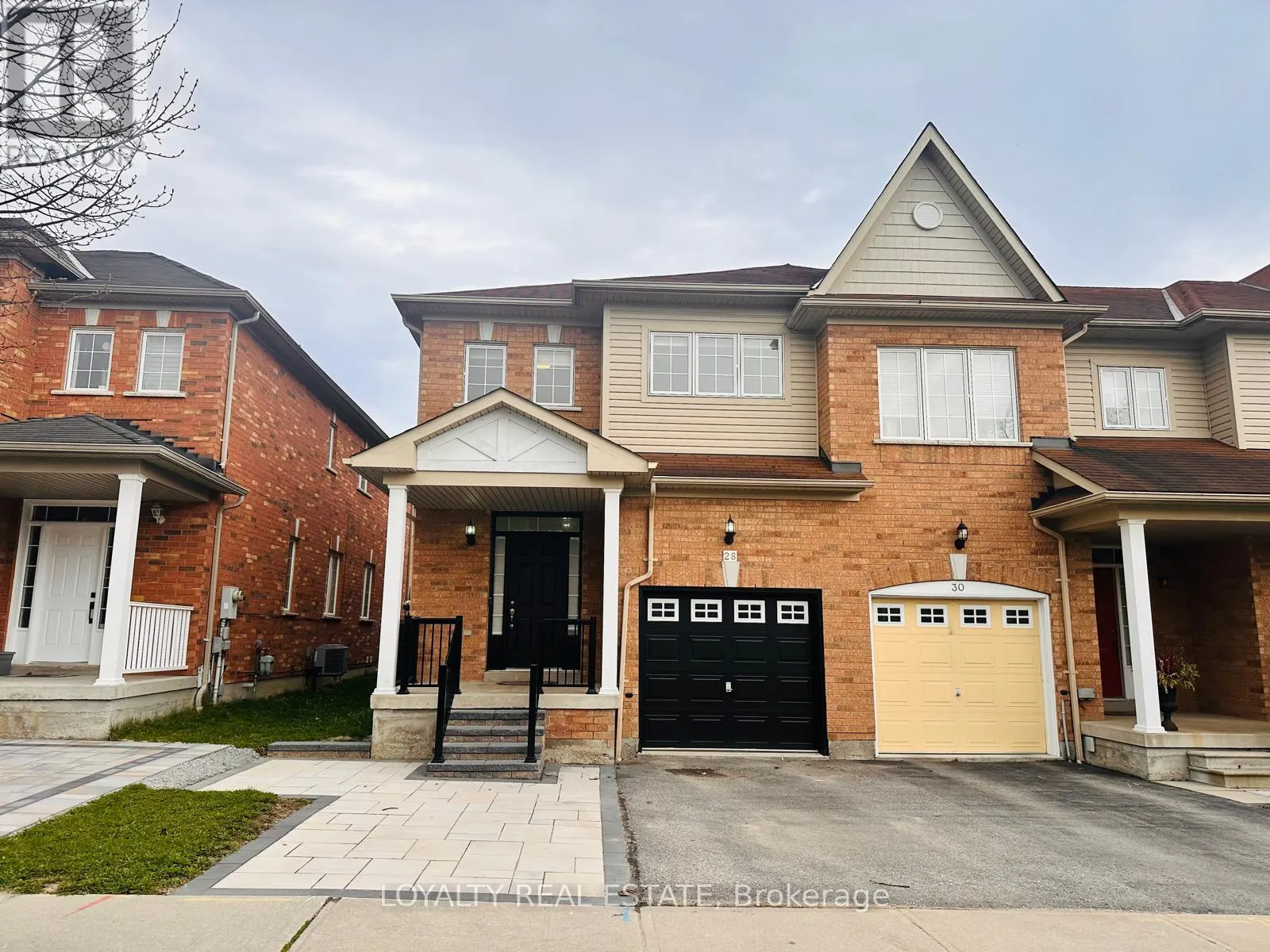 28 THORP CRESCENT