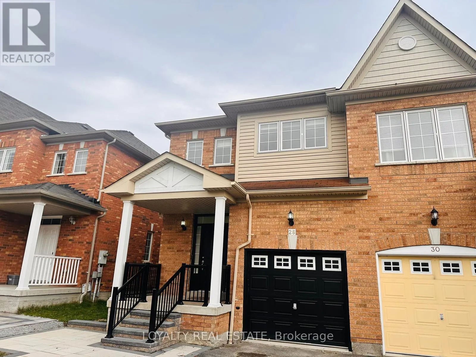 28 THORP CRESCENT