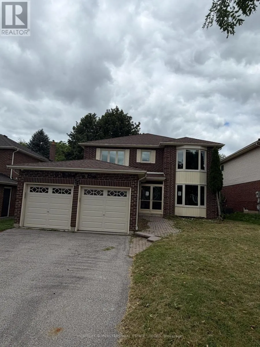 8 BUTTERFIELD CRESCENT