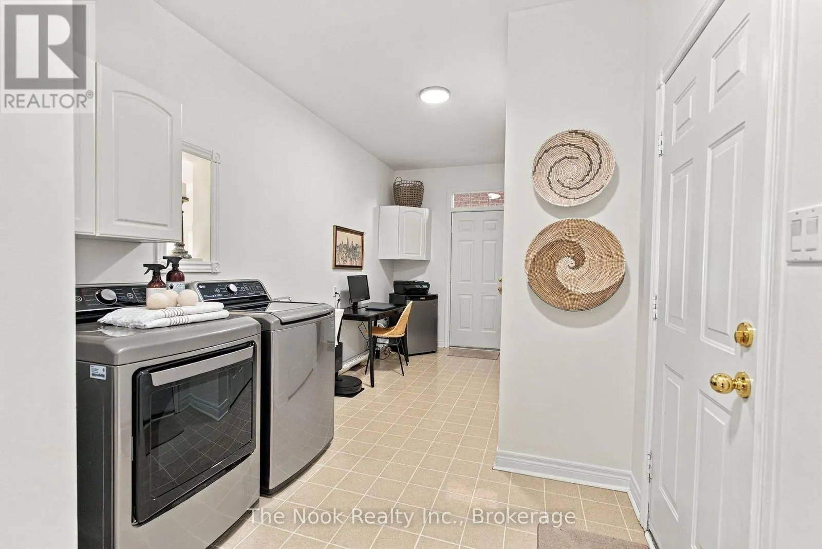 70 JAMES ROWE DRIVE