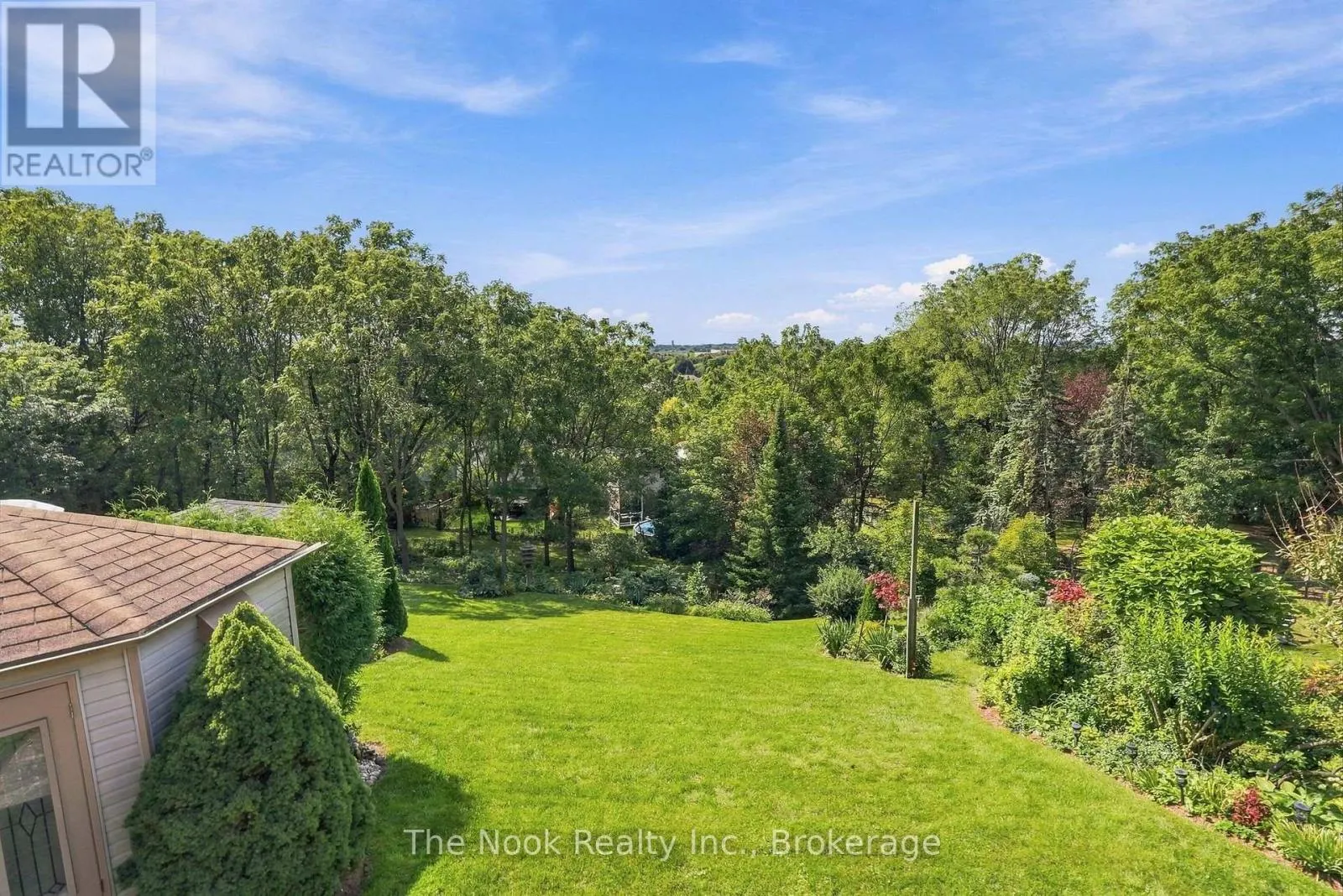 70 JAMES ROWE DRIVE