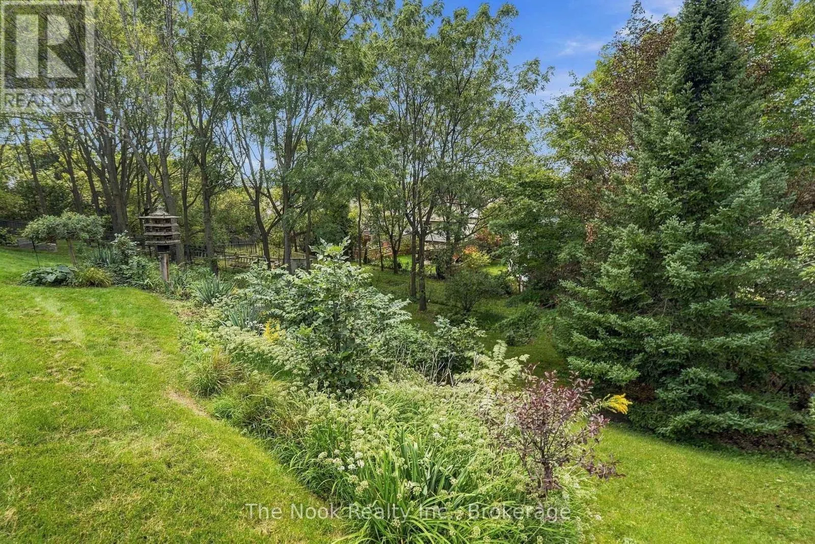 70 JAMES ROWE DRIVE