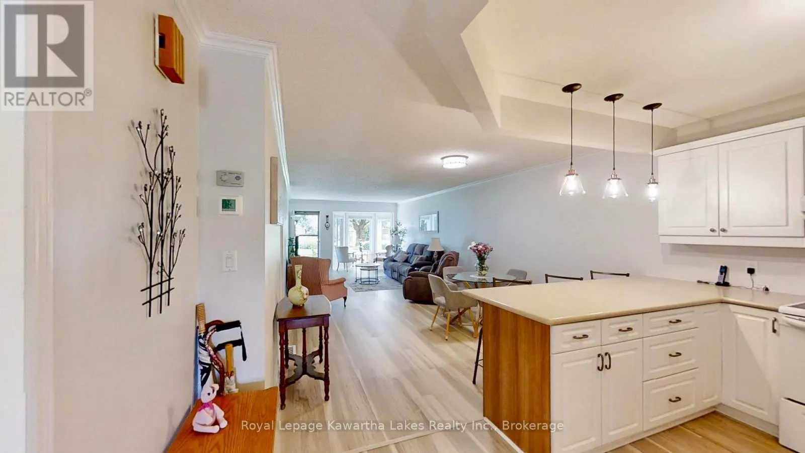 6 - 234 WATER STREET #6