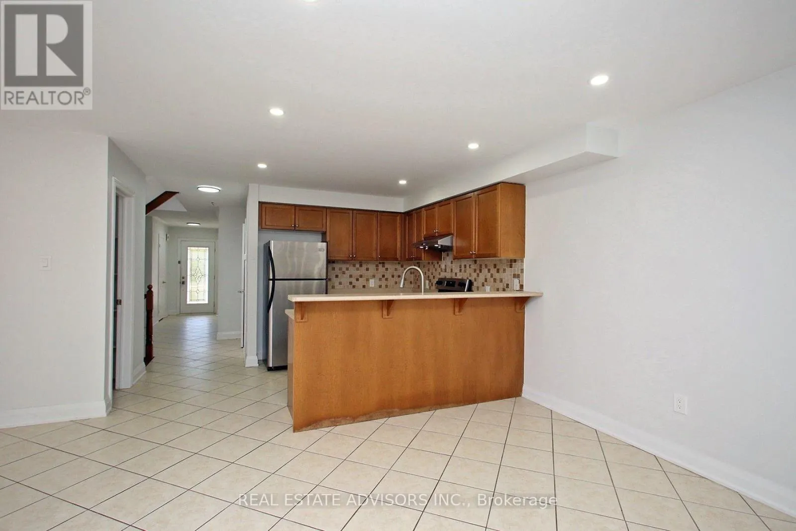 80 DOOLEY CRESCENT