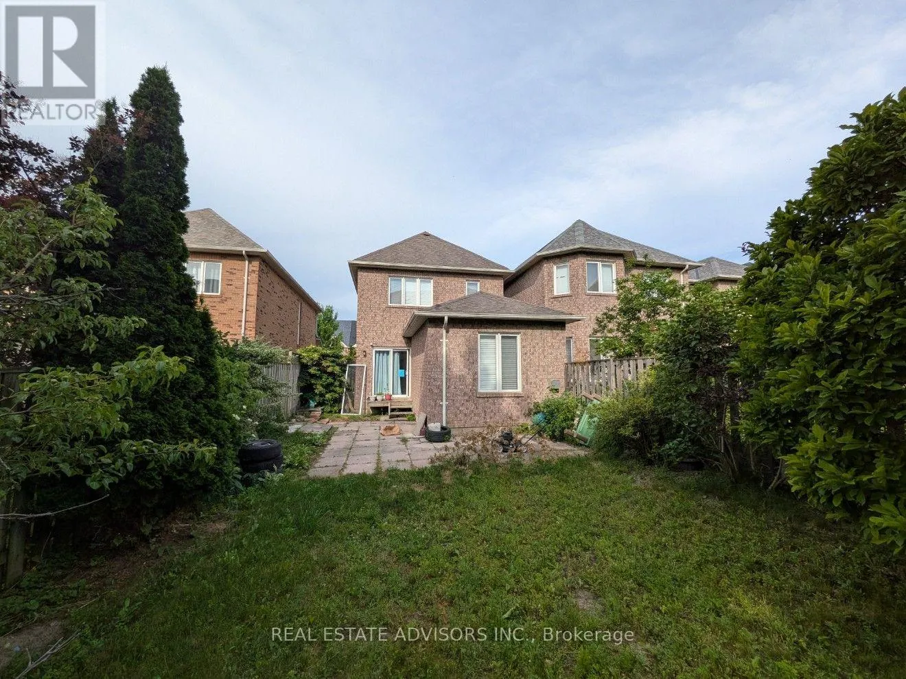80 DOOLEY CRESCENT